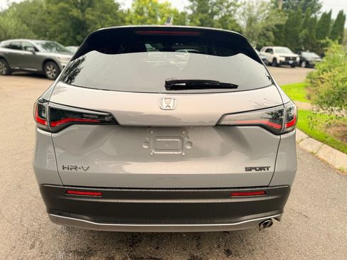 Certified 2024 Honda HR-V Sport image 5