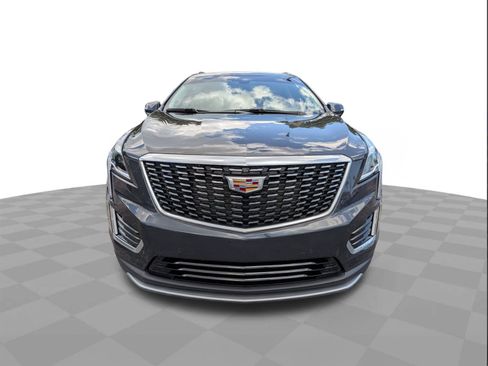 Certified 2022 Cadillac XT5 Premium Luxury FWD image 9