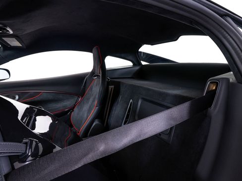 New 2026 McLaren Artura RWD image 19