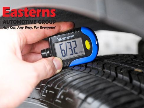 Used 2022 Kia Niro EX w/ Cold Weather Package image 28