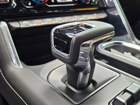 Used 2024 GMC Sierra 1500 Denali Ultimate AWD/4WD image 10
