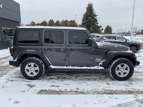 Certified 2020 Jeep Wrangler Unlimited Sport S image 2