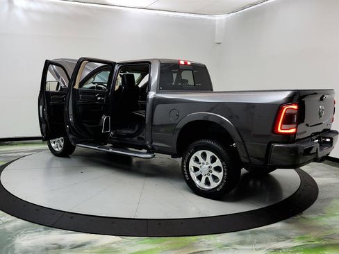 Used 2022 RAM 2500 Laramie image 12