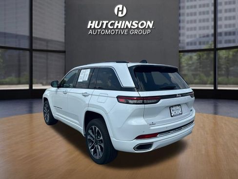 Used 2023 Jeep Grand Cherokee Overland w/ Luxury Tech Group IV RWD image 5