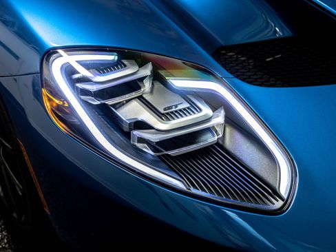 Used 2019 Ford GT image 45