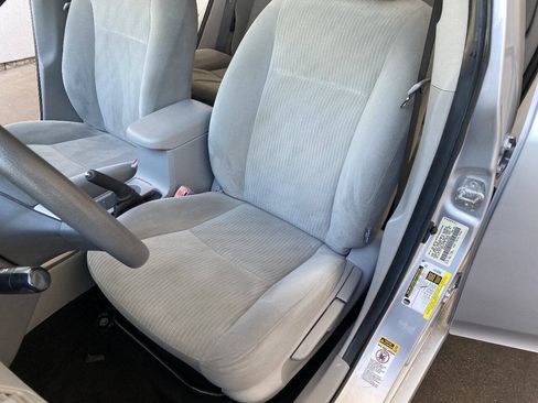 Used 2010 Toyota Corolla XLE FWD image 30
