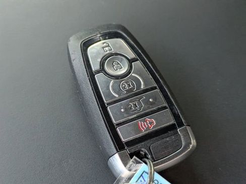 Used 2022 Ford Explorer Platinum w/ Technology Package image 36