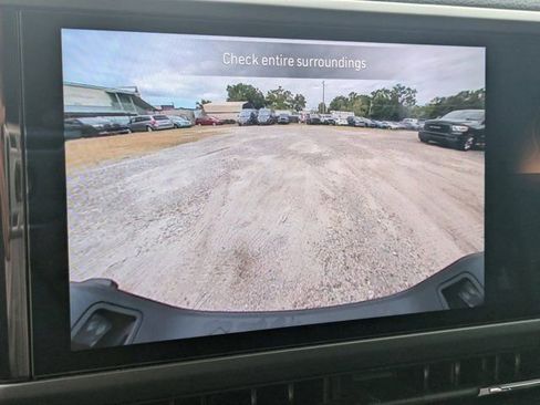 New 2025 Jeep Gladiator Sport image 18