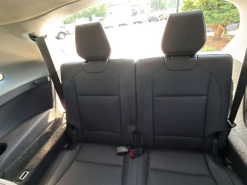 Used 2017 Acura MDX SH-AWD image 46