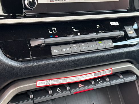 New 2026 Toyota Tundra SR5 AWD/4WD image 17
