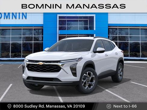 New 2025 Chevrolet Trax LT image 6