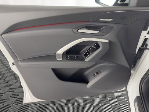 New 2026 Audi Q5 Premium Plus image 14