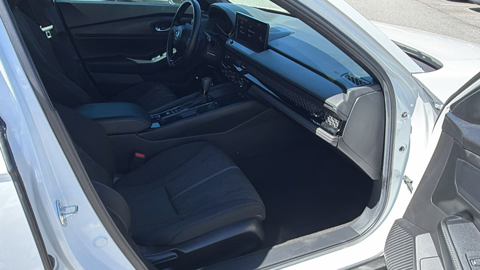 Used 2024 Honda Accord Sport image 20