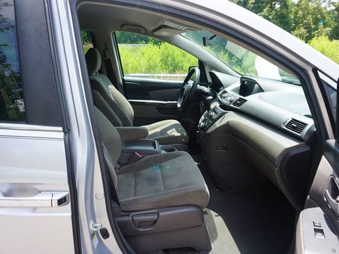 Used 2013 Honda Odyssey EX image 14