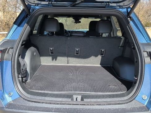 New 2026 Chevrolet Equinox RS w/ LPO, Floor Liner Package FWD image 10