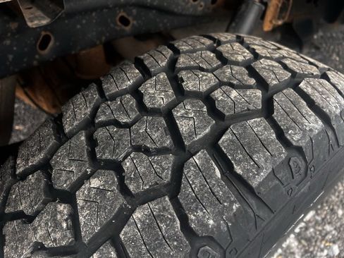 Used 2014 Ford F150 XLT w/ Equipment Group 302A Luxury image 8