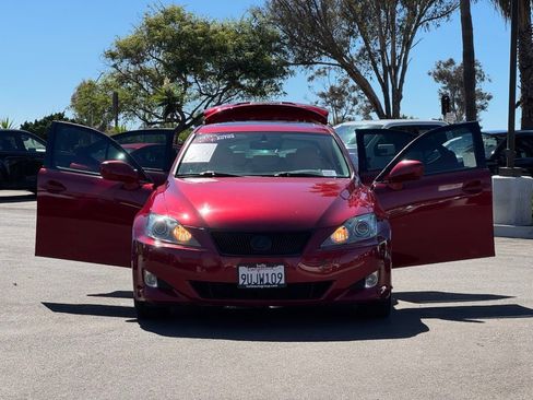 Used 2008 Lexus IS 250 w/ Premium Pkg RWD image 28