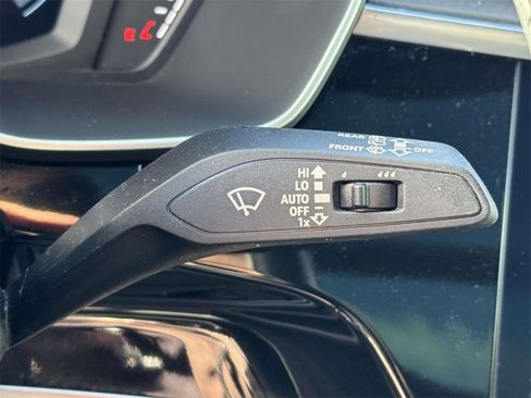 Used 2022 Audi Q3 2.0T Premium Plus w/ Premium Plus Package image 21