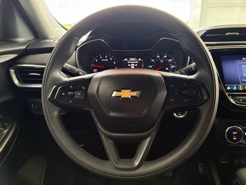 Used 2023 Chevrolet TrailBlazer LT w/ Convenience Package image 19