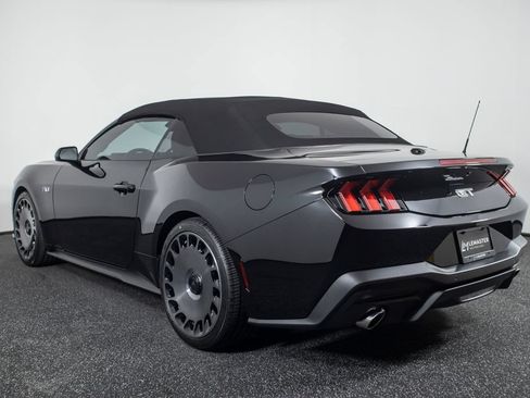 Used 2025 Ford Mustang GT Premium RWD image 56