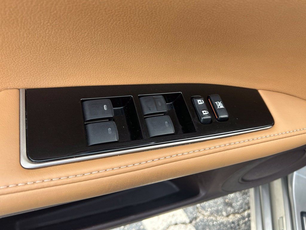 Used 2018 Lexus ES 350 w/ Premier Package FWD image 33