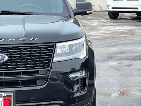 Used 2018 Ford Explorer Sport w/ Equipment Group 401A image 16