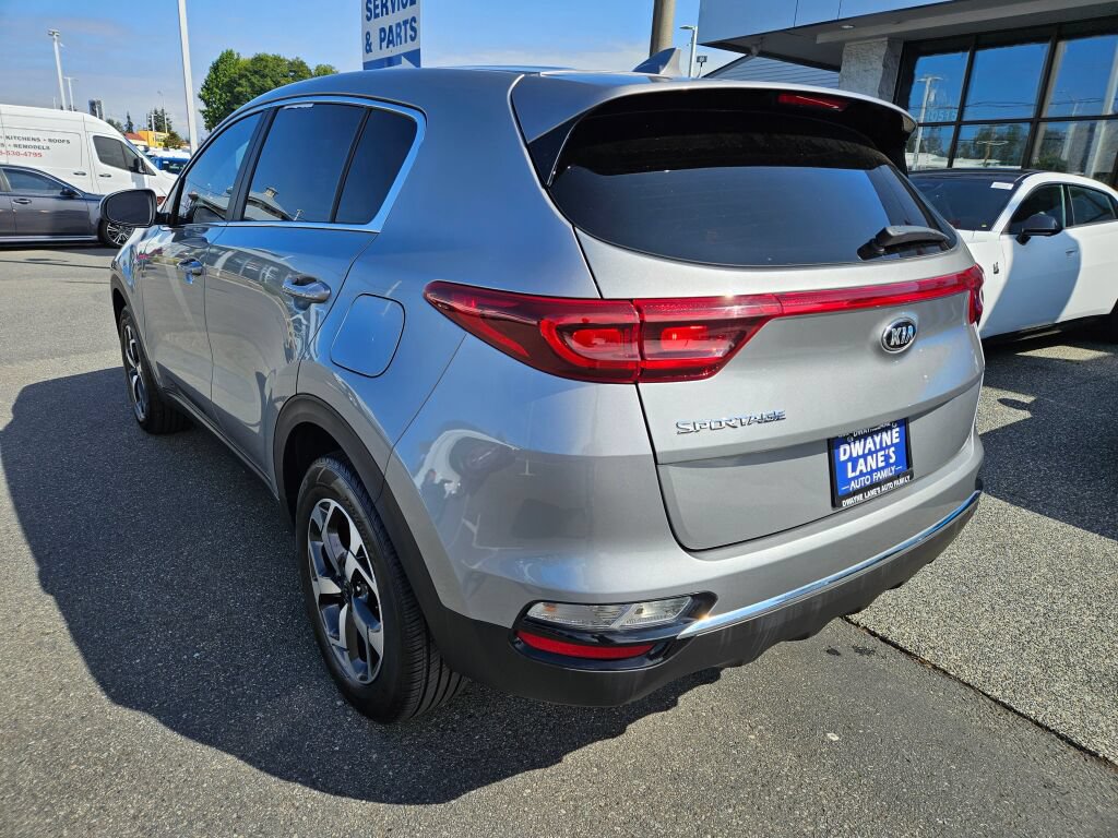 Used 2022 Kia Sportage LX AWD/4WD image 3