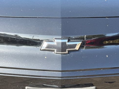 Used 2023 Chevrolet Bolt LT FWD image 44