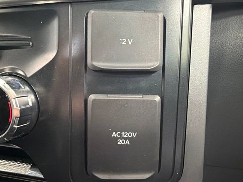 Used 2025 Ford F150 Lariat w/ Equipment Group 502A High AWD/4WD image 36