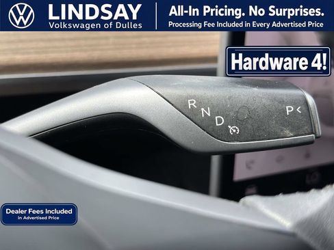 Used 2024 Tesla Model Y Long Range AWD/4WD image 19