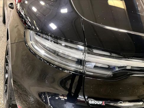 Used 2024 Porsche Macan GTS image 27