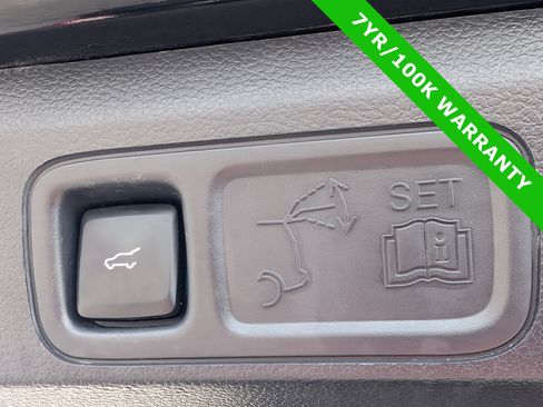 Certified 2024 Ford Expedition Max XLT image 14