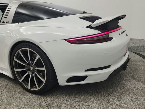 Used 2017 Porsche 911 Targa 4S AWD/4WD image 60