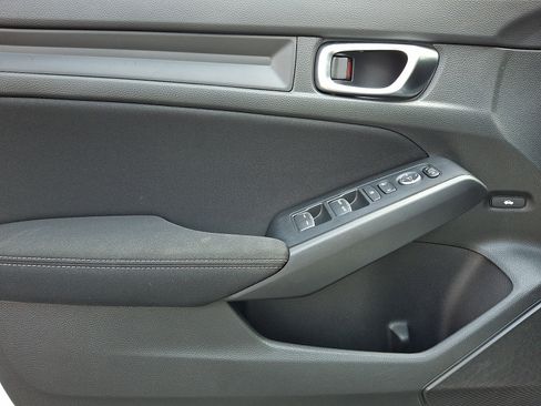 Used 2024 Honda Civic Sport image 11