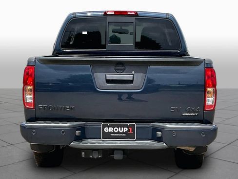 Used 2020 Nissan Frontier SV w/ Midnight Edition Floor Mats AWD/4WD image 5