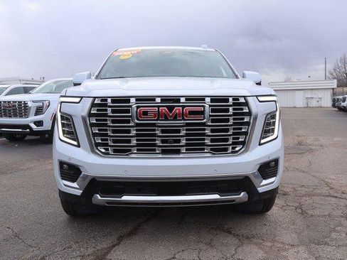 New 2026 GMC Yukon Denali w/ Sun & Power Step Package image 2
