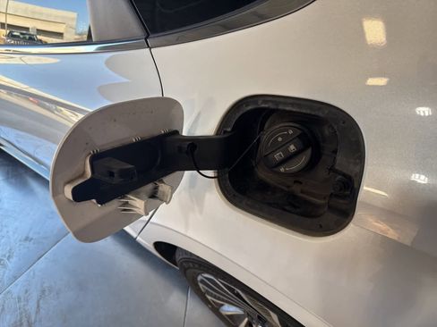 Used 2022 Hyundai Sonata SEL w/ Cargo Package image 11