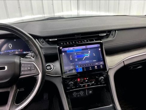 Used 2021 Jeep Grand Cherokee L Limited image 6