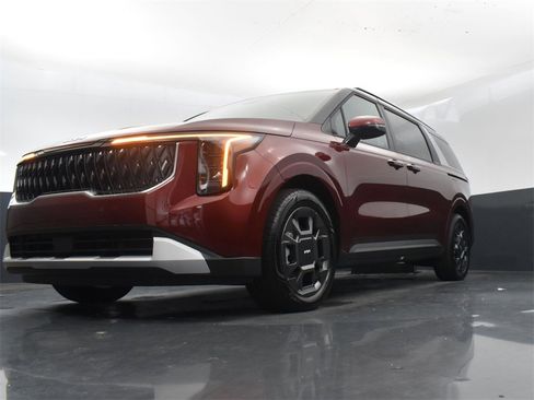 New 2026 Kia Carnival EX image 34