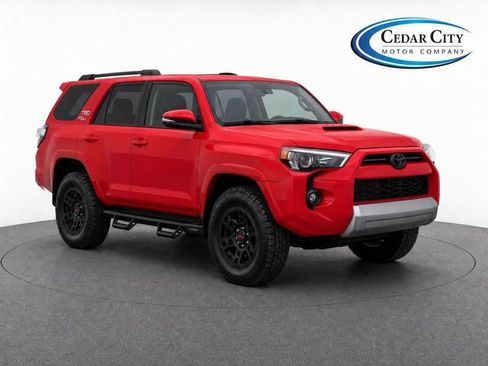 Used 2020 Toyota 4Runner TRD Off-Road Premium w/ Moonroof Package AWD/4WD image 2