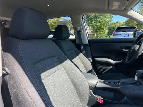 Used 2026 Honda HR-V LX image 31