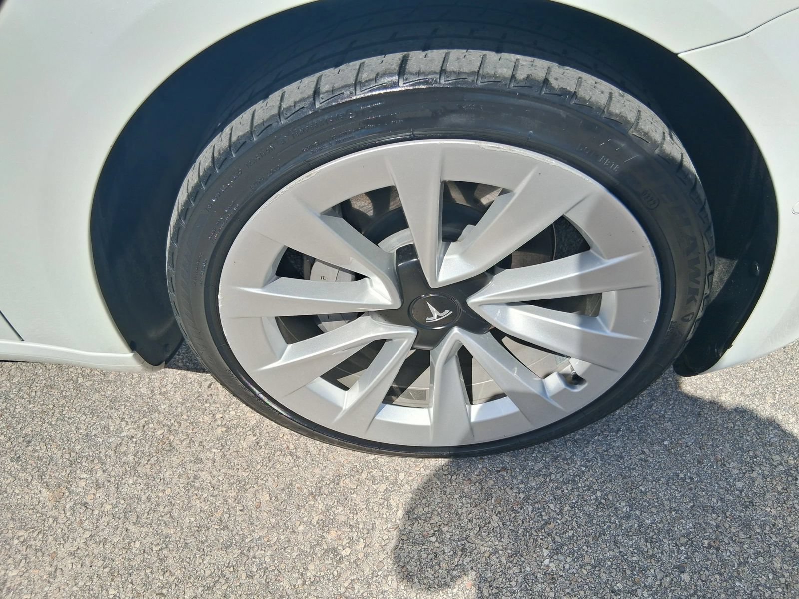 Used 2021 Tesla Model 3 Long Range AWD/4WD image 18