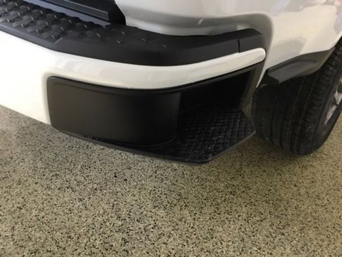 New 2024 Chevrolet Colorado LT w/ LT Convenience Package II image 22