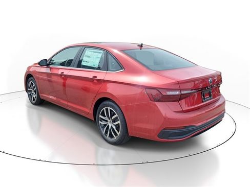 New 2025 Volkswagen Jetta SE image 3