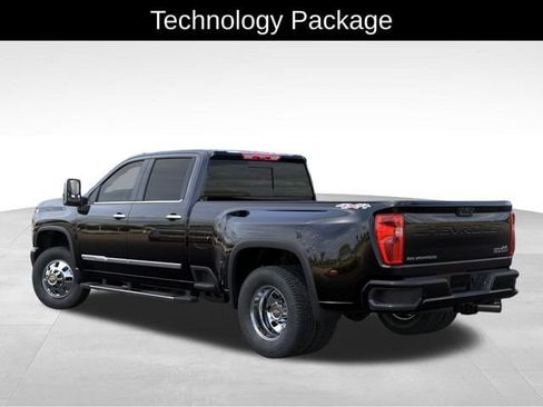 New 2026 Chevrolet Silverado 3500 High Country w/ High Country Premium Package AWD/4WD image 4