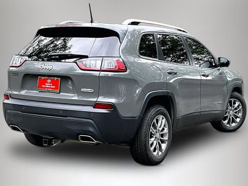 Used 2021 Jeep Cherokee Latitude Lux w/ Comfort/Convenience Group FWD image 5