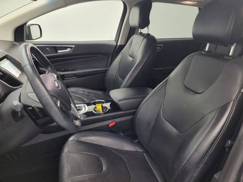 Used 2017 Ford Edge Titanium w/ Equipment Group 301A image 17