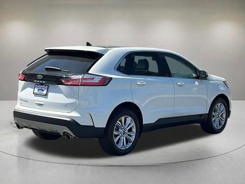 Certified 2023 Ford Edge Titanium AWD/4WD image 5