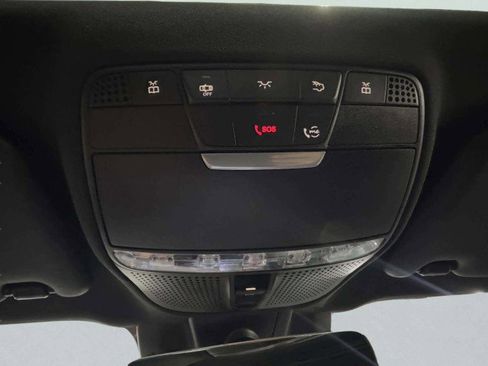 Used 2023 Mercedes-Benz E 350 4MATIC Sedan image 38