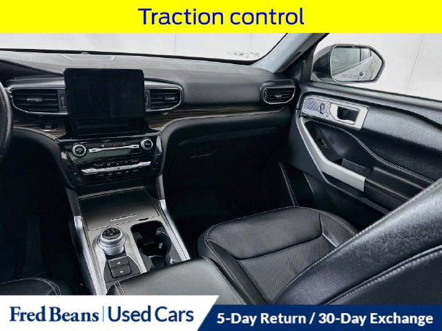 Used 2021 Ford Explorer Limited w/ Hybrid Equipment Group 310A AWD/4WD image 32